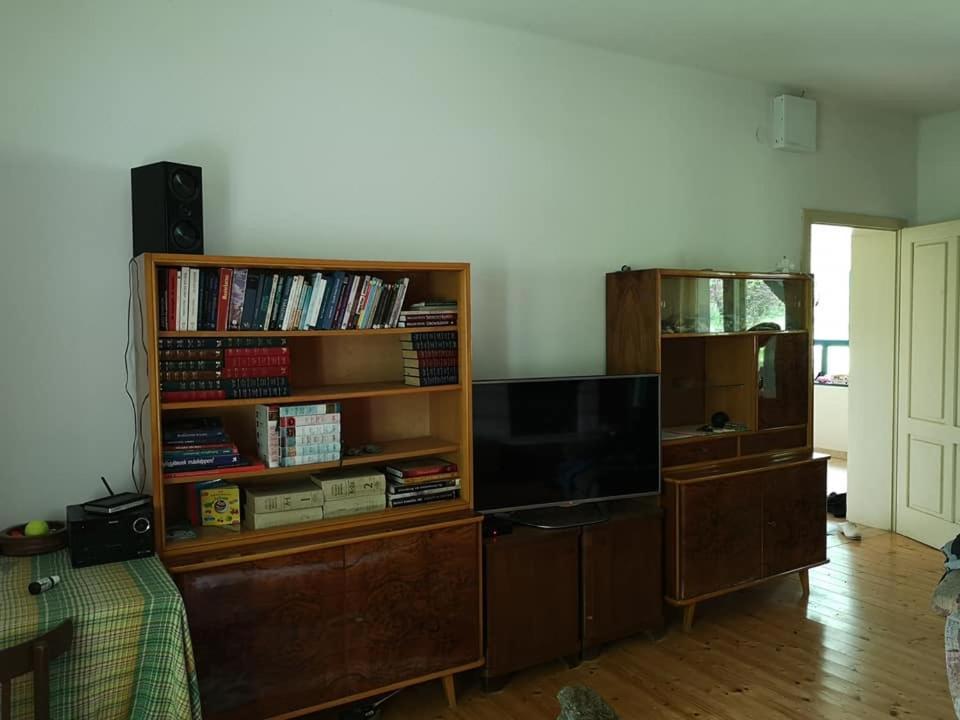 Nyugalomsziget Villa Kotcse Ngoại thất bức ảnh