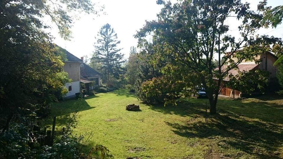 Nyugalomsziget Villa Kotcse Ngoại thất bức ảnh